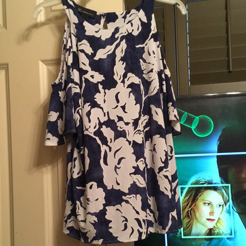 I n c., off shoulder denim colored blouse with cream tropical floral design